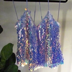 Willow & Clay Iridescent Sleeveless Sequin Top XS | Holographic Lavender Blue